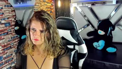 Snapshot of _casandra11 chatting on 10, 2, 2025 _casandra11 online show from 10, 2, 2025