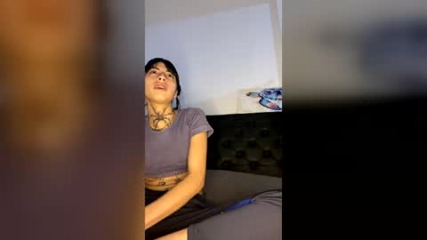 Snapshot of _catalina_linda_ok chatting on 22, 7, 2026 _catalina_linda_ok online show from 22, 7, 2026