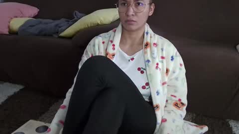 cat online show from 14, 11, 2025