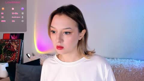 Christina Chris online show from 25, 11, 2025