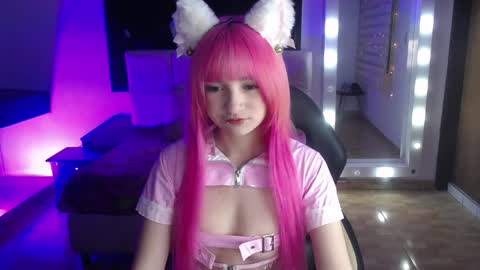 _charlotte_collins_ online show from 8, 4, 2026