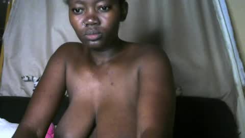 Snapshot of _cheeky_booty chatting on 2, 7, 2026 bubbly ass online show from 2, 7, 2026