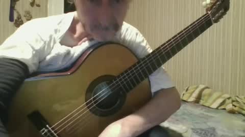 Snapshot of _col_t chatting on 27, 6, 2026 I hate social media Odio las redes sociales online show from 27, 6, 2026