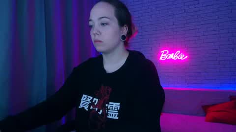Snapshot of _crazybee_ chatting on 29, 5, 2026 Nica online show from 29, 5, 2026