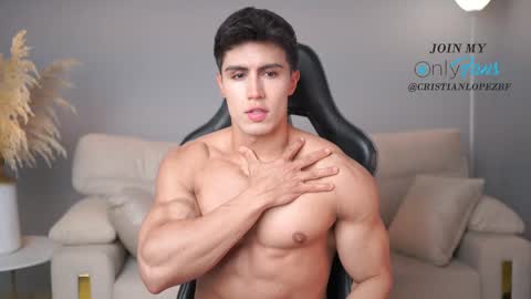 Snapshot of _cristianlopez chatting on 18, 2, 2025 50 OFF TODAY  onlyfans cristianlopezbf online show from 18, 2, 2025
