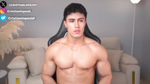 Snapshot of _cristianlopez chatting on 25, 9, 2025 50 OFF TODAY  onlyfans cristianlopezbf online show from 25, 9, 2025