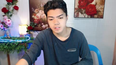Snapshot of _cumwithrussel chatting on 13, 7, 2026 Russ online show from 13, 7, 2026
