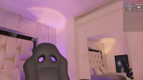     online show from 11, 11, 2025