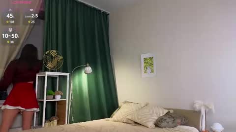 Snapshot of _curlydream_ chatting on 20, 2, 2025 Alice online show from 20, 2, 2025