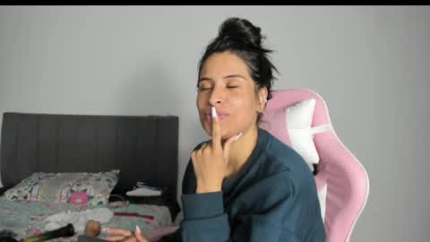 _elektrah online show from 10, 2, 2025