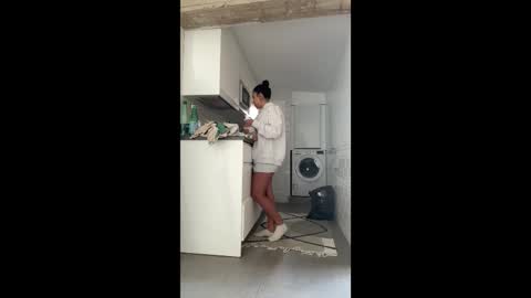 Snapshot of _elena_barra chatting on 18, 9, 2025  elena barra online show from 18, 9, 2025