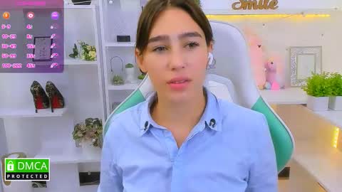 Snapshot of _eliizabeth__ chatting on 9, 9, 2025 Lizzy online show from 9, 9, 2025