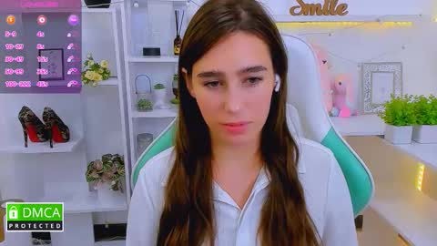 Snapshot of _eliizabeth__ chatting on 10, 9, 2025 Lizzy online show from 10, 9, 2025