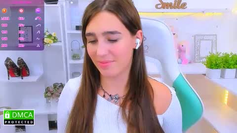 Snapshot of _eliizabeth__ chatting on 13, 9, 2025 Lizzy online show from 13, 9, 2025