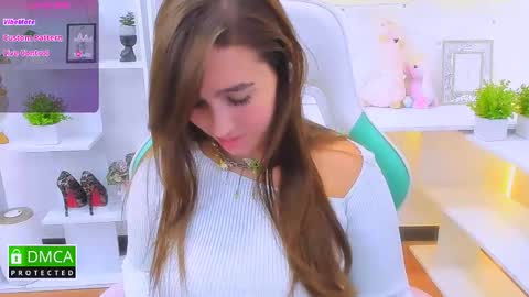 Snapshot of _eliizabeth__ chatting on 18, 9, 2025 Lizzy online show from 18, 9, 2025