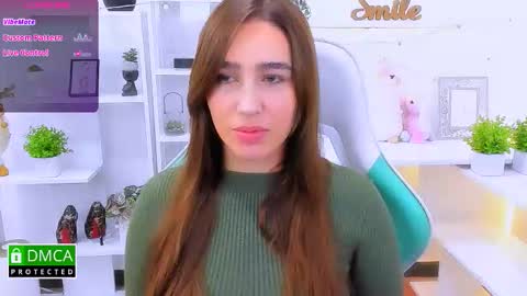 Snapshot of _eliizabeth__ chatting on 23, 9, 2025 Lizzy online show from 23, 9, 2025