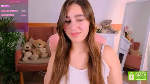 Snapshot of _eliizabeth__ chatting on 29, 10, 2025 Lizzy online show from 29, 10, 2025