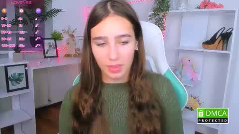 Snapshot of _eliizabeth__ chatting on 3, 11, 2025 Lizzy online show from 3, 11, 2025