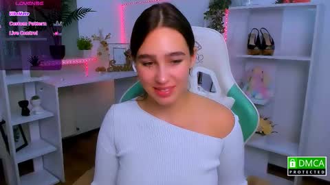 Snapshot of _eliizabeth__ chatting on 26, 11, 2025 Lizzy online show from 26, 11, 2025