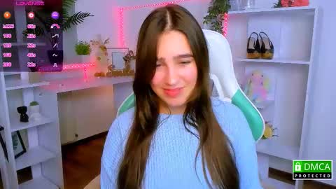 Snapshot of _eliizabeth__ chatting on 28, 11, 2025 Lizzy online show from 28, 11, 2025