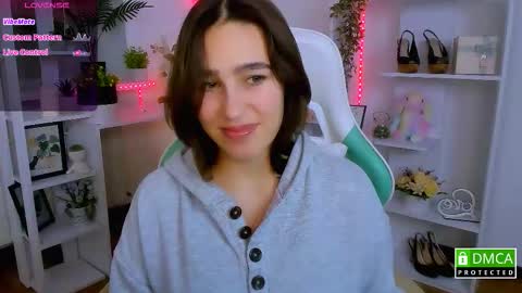 Lizzy  online show from 15, 12, 2025