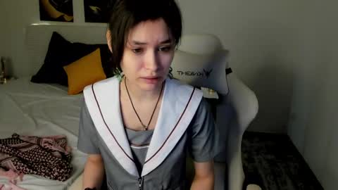 _emily__strike_ online show from 20, 2, 2025