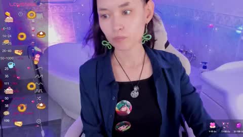 _emily__strike_ online show from 17, 9, 2025