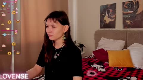 _emily__strike_ online show from 24, 2, 2026