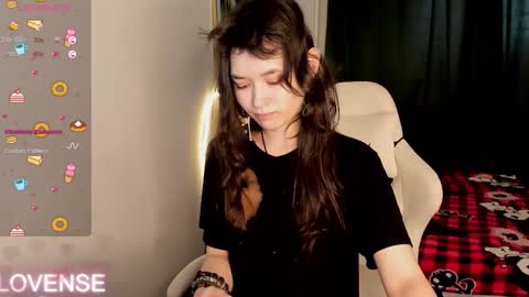 _emily__strike_ online show from 15, 3, 2026