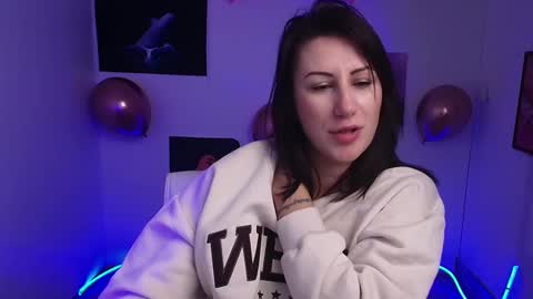 Emma online show from 12, 2, 2025