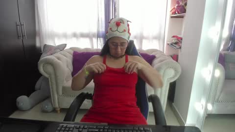 Emma online show from 28, 12, 2024