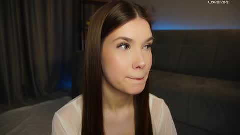 Snapshot of _eva_lee chatting on 27, 2, 2025 Alice online show from 27, 2, 2025