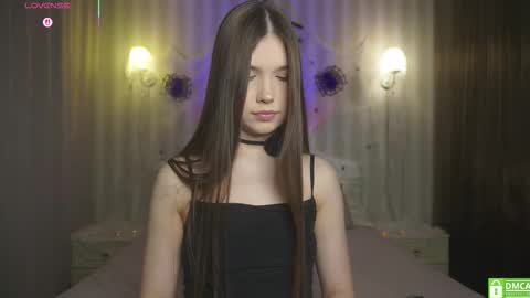 Snapshot of _eva_lee chatting on 7, 11, 2025 Alice online show from 7, 11, 2025