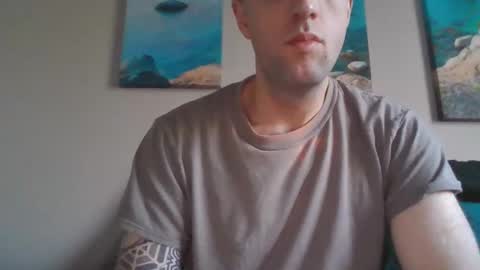 Snapshot of _evianxx chatting on 23, 11, 2025 _evianxx online show from 23, 11, 2025