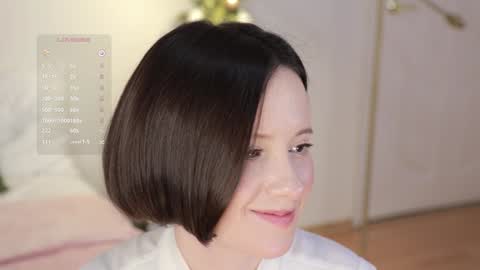 Essie  online show from 6, 1, 2025