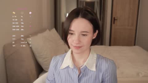 Essie  online show from 5, 3, 2026