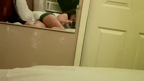 YOUR FUTURE EXXXWIFE online show from 28, 3, 2026