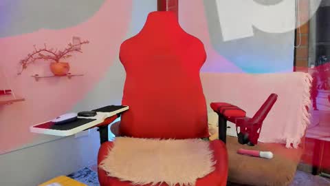Snapshot of _hottie__ chatting on 15, 9, 2025 _hottie__ online show from 15, 9, 2025