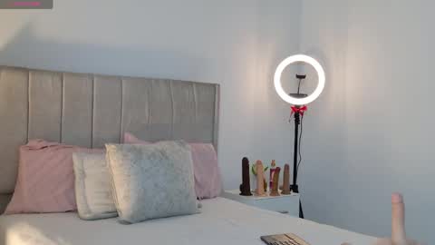 Megan online show from 19, 4, 2026