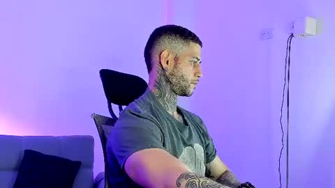 Snapshot of _jamesleandros chatting on 24, 6, 2026 jeison online show from 24, 6, 2026
