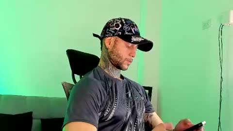 Snapshot of _jamesleandros chatting on 27, 7, 2026 jeison online show from 27, 7, 2026