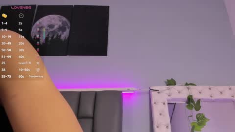 Snapshot of _jasmine_blush chatting on 29, 10, 2025 Jasmine online show from 29, 10, 2025