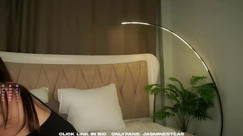 Candy online show from 14, 10, 2025