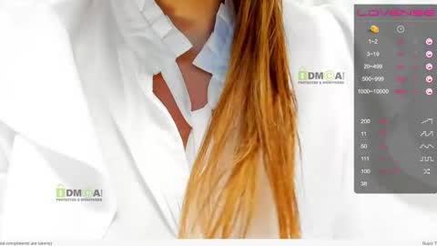 _justcallme_ online show from 6, 4, 2026