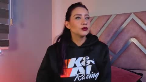 Snapshot of _kelly_hous36 chatting on 5, 11, 2025 kelly online show from 5, 11, 2025