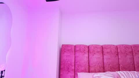 Kendall online show from 9, 11, 2025