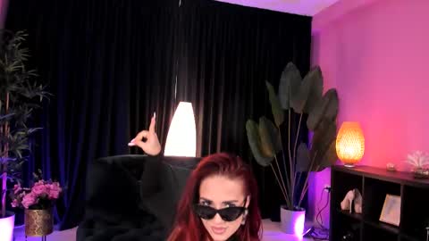 Kim online show from 17, 9, 2025