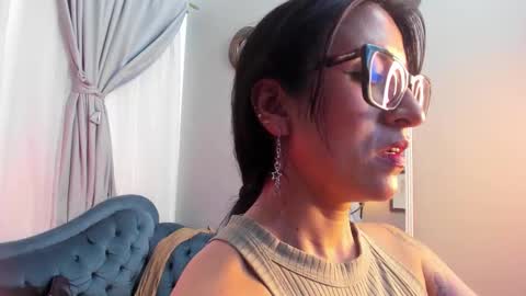 Kiraaaa 0 online show from 17, 2, 2026