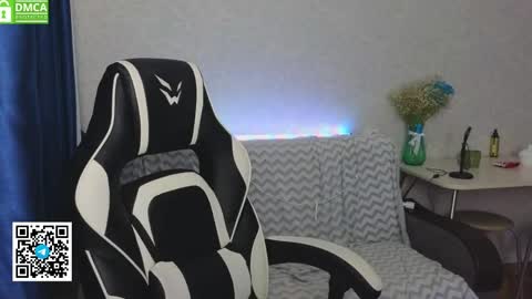 Snapshot of _kirieshka chatting on 1, 6, 2026 Molly Emily online show from 1, 6, 2026
