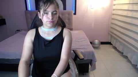 _kitten_1 online show from 22, 1, 2025